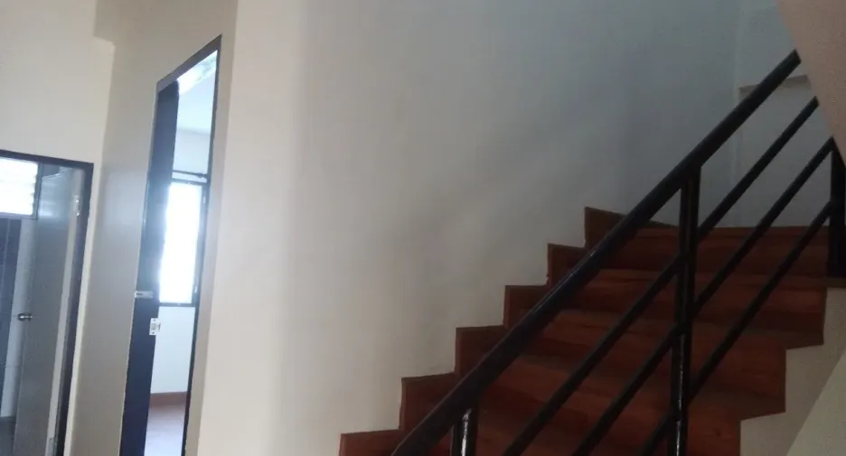 For rent 3 bedrooms townhouse in Mueang Chiang Mai, Chiang Mai