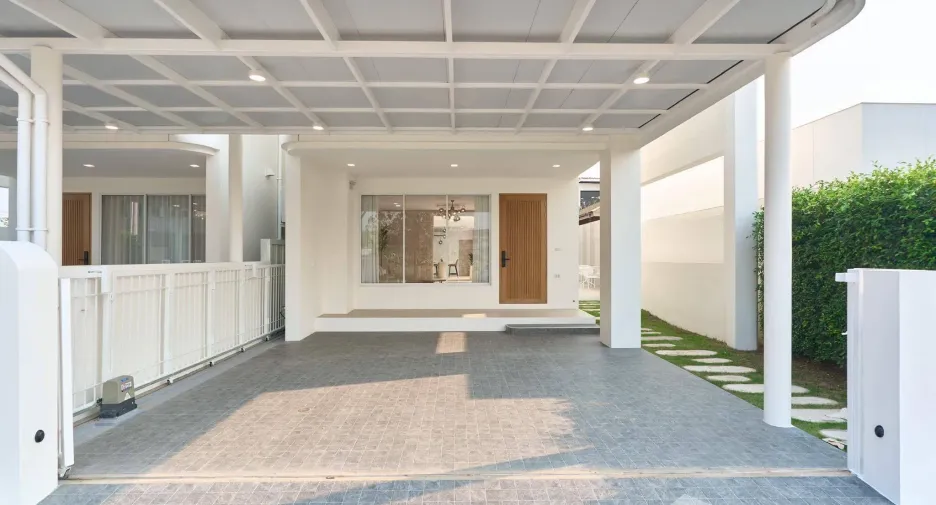 Villa zum Kauf mit 4 Zimmer in Hang Dong, Chiang Mai