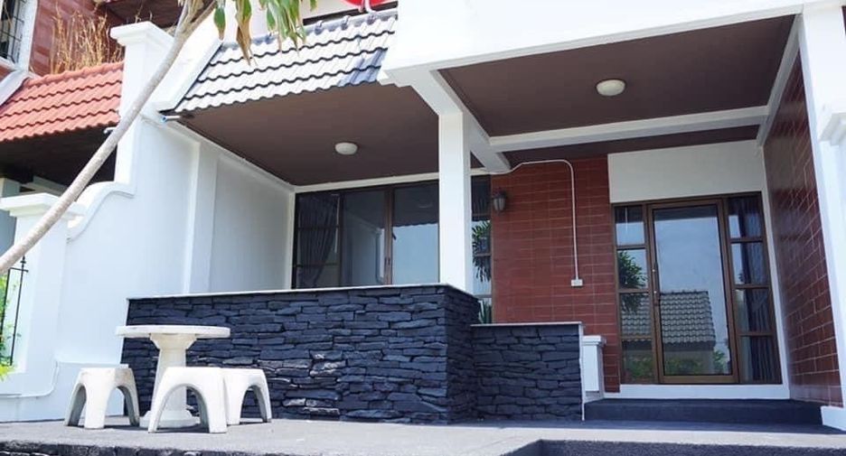 For rent 3 bedrooms townhouse in Hua Hin, Prachuap Khiri Khan