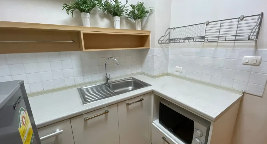 For sale studio condo in Bang Na, Bangkok