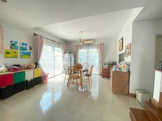 For sale 3 ベッドルーム house in Si Racha, Chonburi