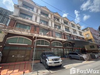 For sale retail Space in Bang Sue, Bangkok