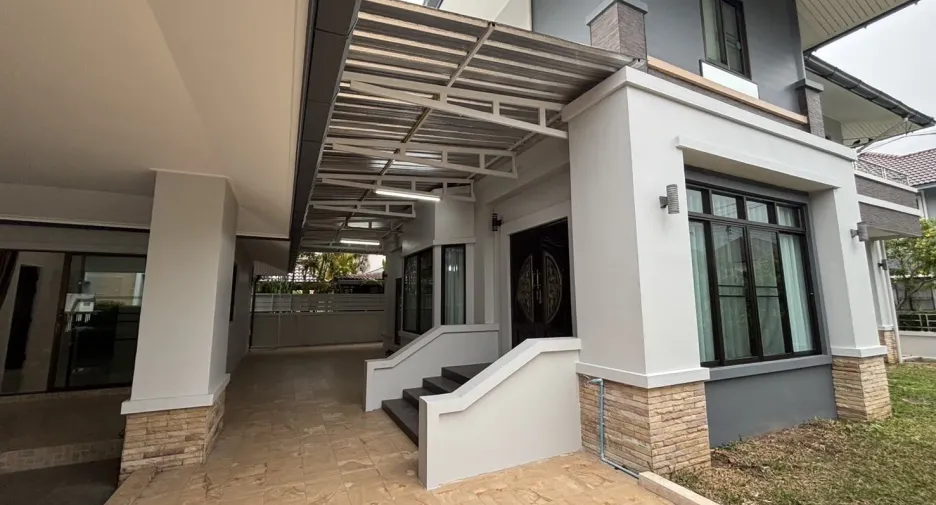 For rent 6 bedrooms house in Hang Dong, Chiang Mai