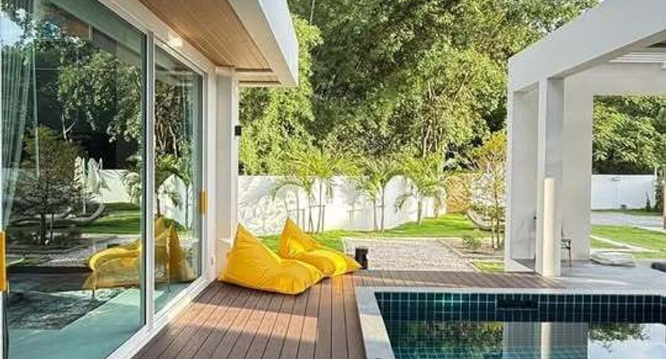 For rent 5 bedrooms villa in Cha Am, Phetchaburi