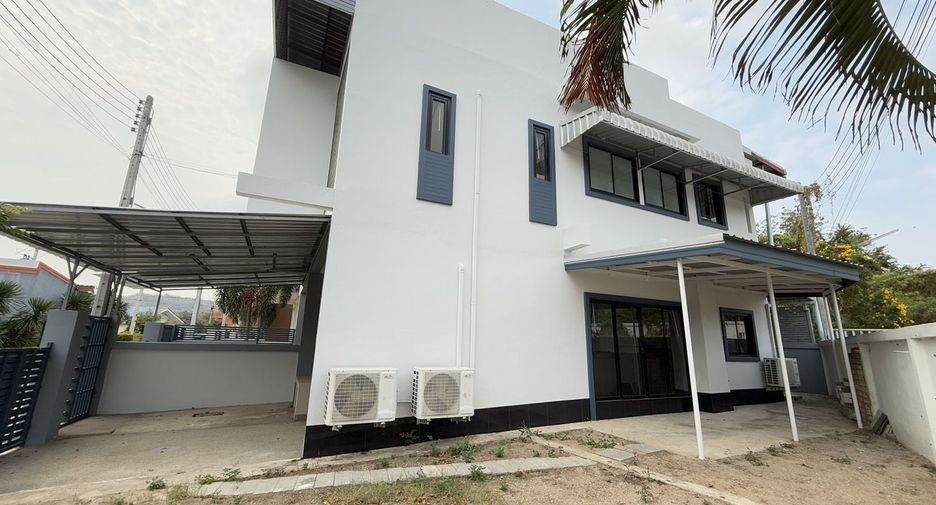 For sale 2 bedrooms house in Hua Hin, Prachuap Khiri Khan