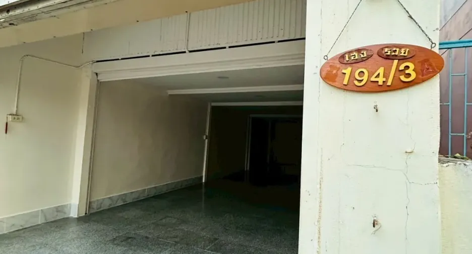 出售 和 出租 2 卧室 独立屋 在 Mueang Chon Buri, Chon Buri