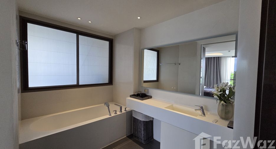 For rent 3 bedrooms condo in Hua Hin, Prachuap Khiri Khan