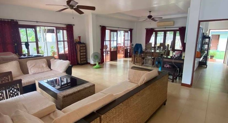 À vendre 6 chambres villa à Ko Samui, Surat Thani