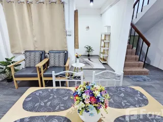 À louer 3 chambres maison de ville à Mueang Chiang Mai, Chiang Mai