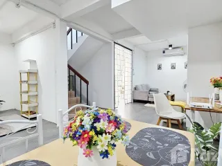 For Rent 3 Bedroom Townhouse In Mueang Chiang Mai