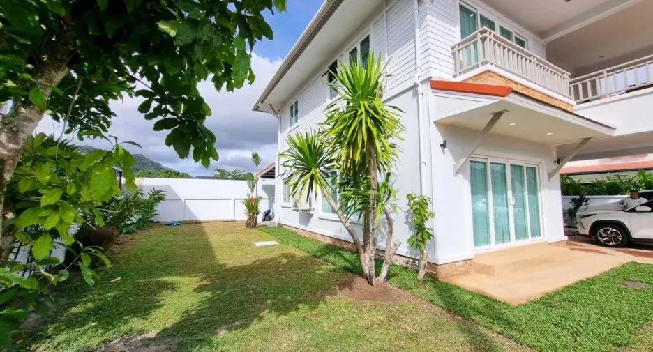 Casa en alquiler de 4 habitaciones en Thalang, Phuket