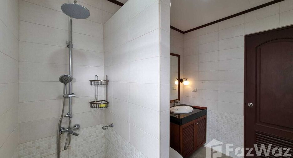 For rent 4 bedrooms house in Thalang, Phuket