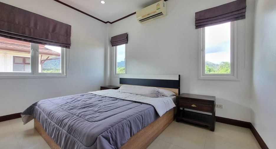 For rent 4 bedrooms house in Thalang, Phuket