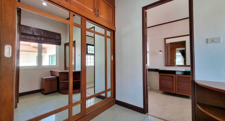 For rent 4 bedrooms house in Thalang, Phuket