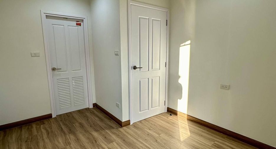 Haus zum Kauf mit 3 Zimmer in Saraphi, Chiang Mai