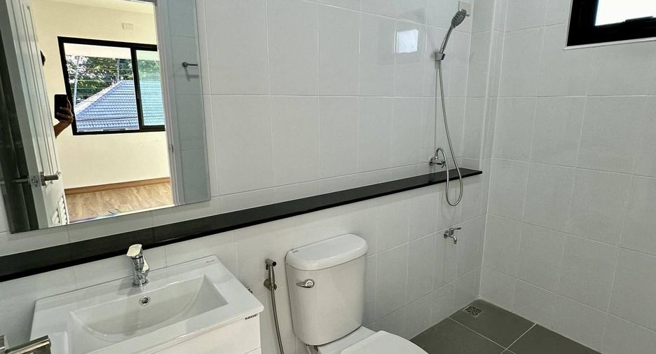 Haus zum Kauf mit 3 Zimmer in Saraphi, Chiang Mai