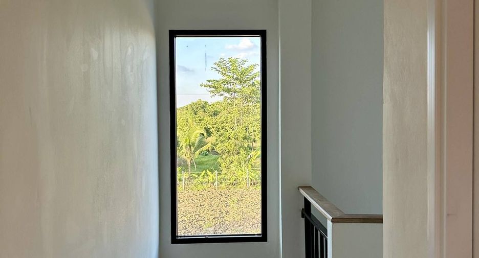 Haus zum Kauf mit 3 Zimmer in Saraphi, Chiang Mai