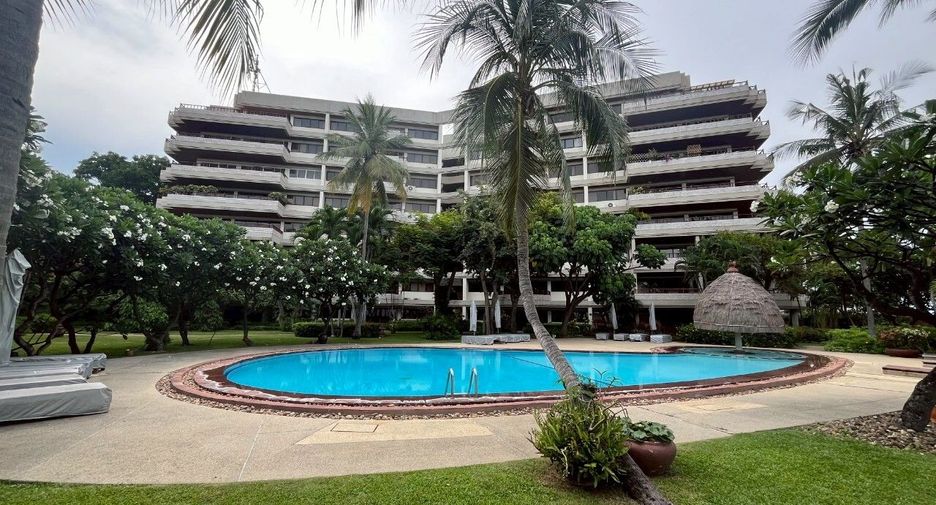 For rent 3 bedrooms condo in Hua Hin, Prachuap Khiri Khan