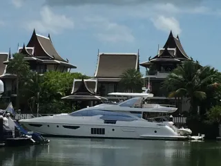 Villa zum Kauf mit 5 Zimmer in Mueang Phuket, Phuket