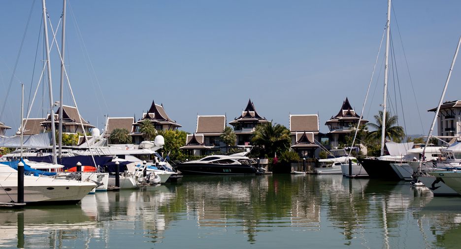 For sale 5 bedrooms villa in Mueang Phuket, Phuket