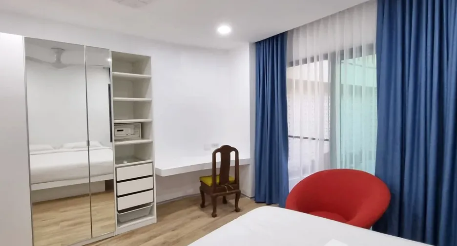 For rent 2 bedrooms apartment in Mueang Phuket, Phuket