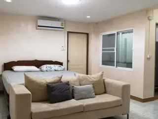 For sale 14 bedrooms townhouse in Bang Na, Bangkok