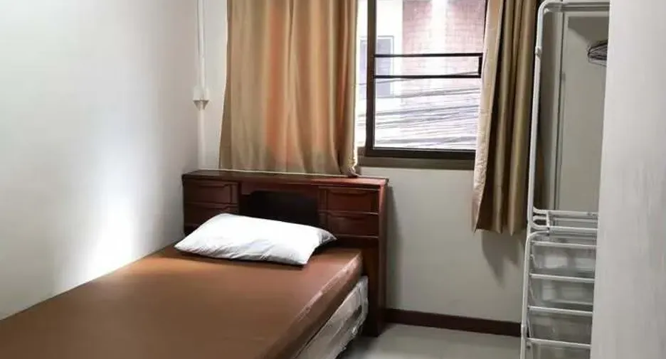 For sale 14 bedrooms townhouse in Bang Na, Bangkok