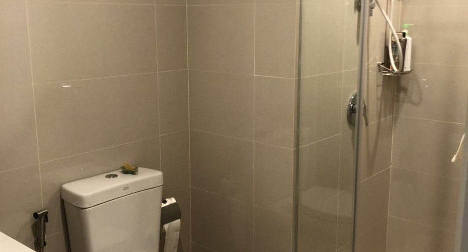 For rent 2 bedrooms condo in Si Racha, Chonburi