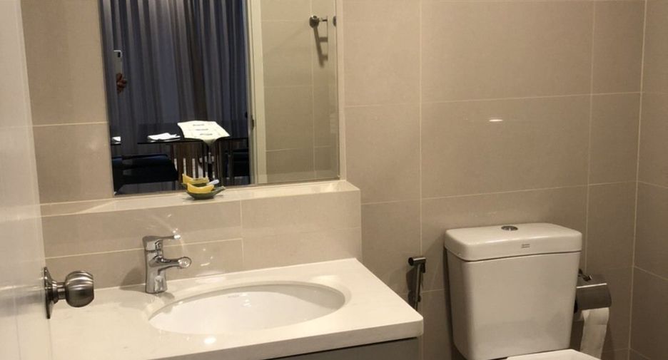 For rent 2 bedrooms condo in Si Racha, Chonburi
