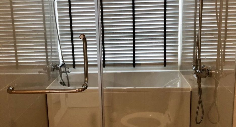 For rent 2 bedrooms condo in Si Racha, Chonburi