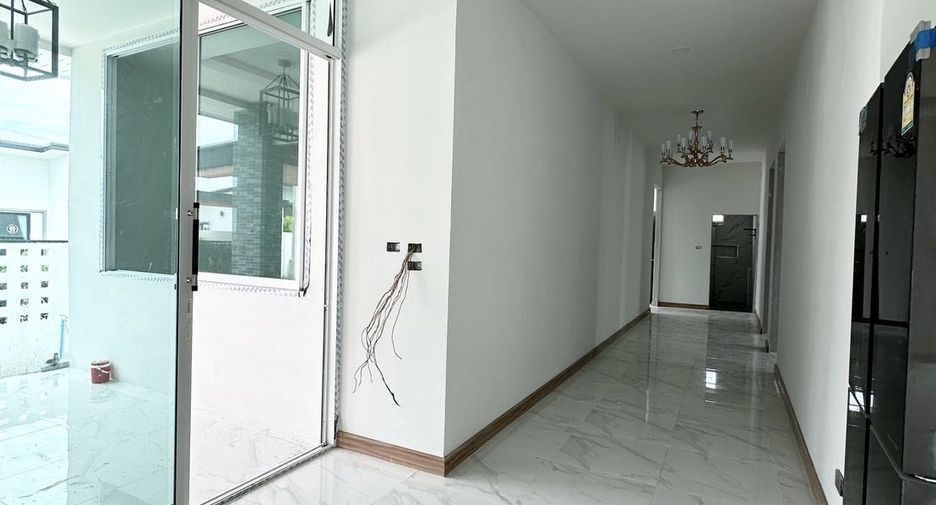 For sale 3 bedrooms villa in Pran Buri, Prachuap Khiri Khan