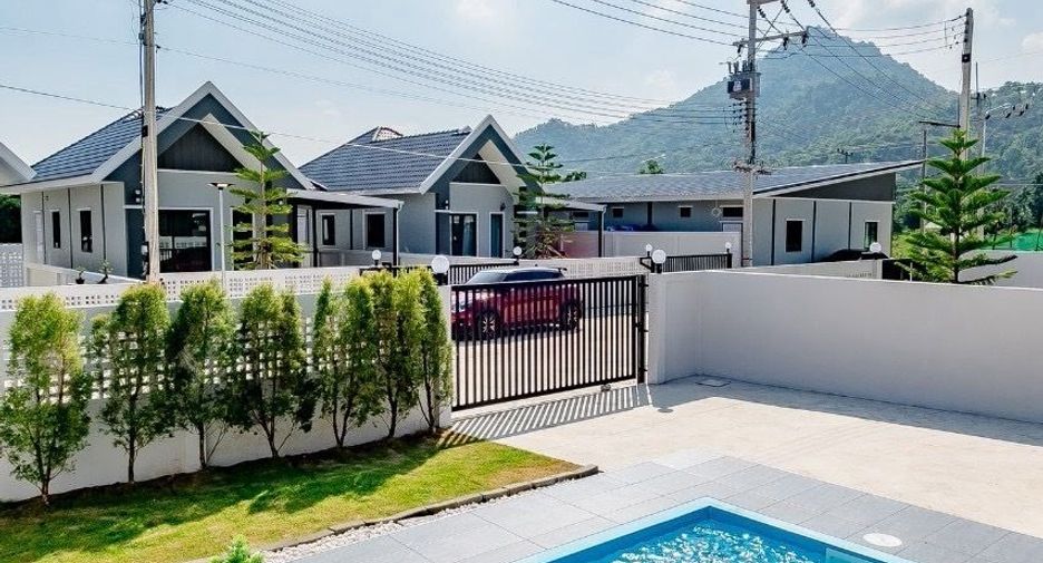 For sale 2 bedrooms house in Cha Am, Phetchaburi