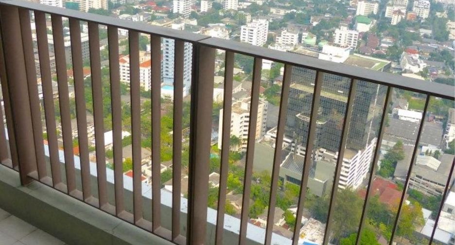 Condo en venta y en alquiler de 2 habitaciones en Khlong Toei, Bangkok