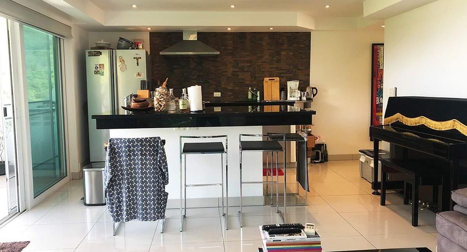 For rent 2 bedrooms condo in Mueang Phuket, Phuket