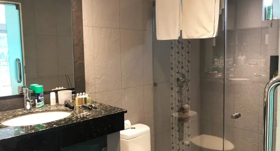 For rent 2 bedrooms condo in Mueang Phuket, Phuket