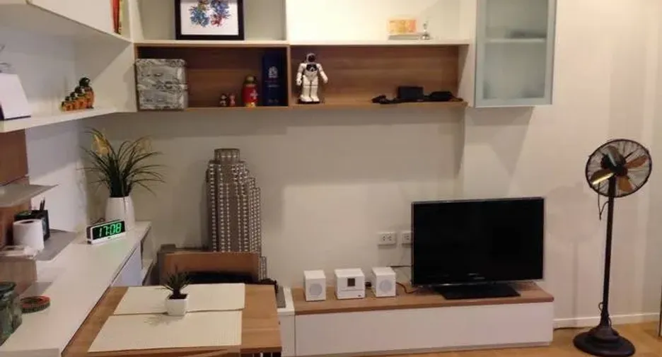 For sale and for rent 1 bed condo in Watthana, Bangkok