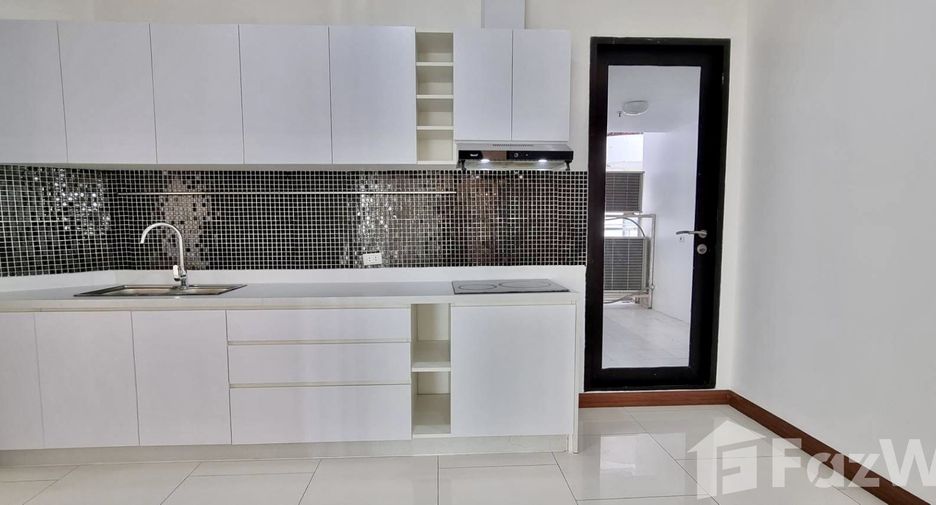 For sale and for rent 3 bedrooms condo in Bang Kho Laem, Bangkok
