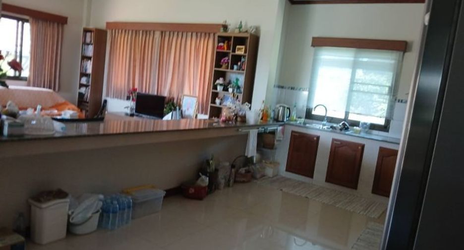 À vendre 2 chambres villa à Mueang Rayong, Rayong