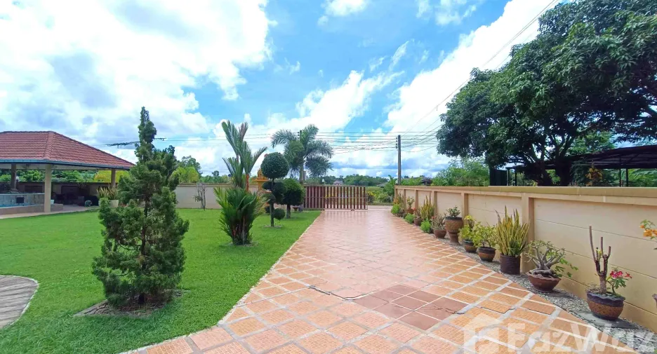 À vendre 2 chambres villa à Mueang Rayong, Rayong