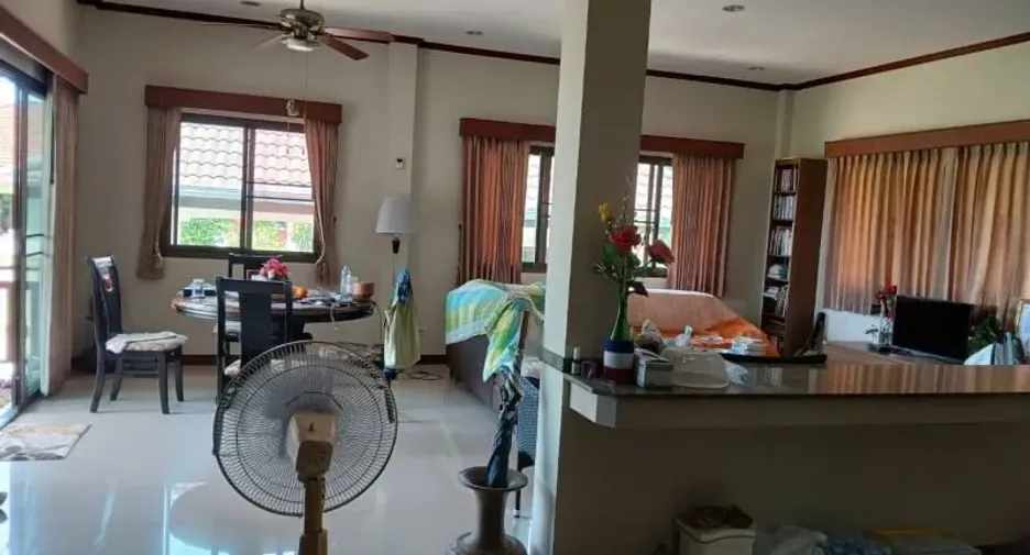 À vendre 2 chambres villa à Mueang Rayong, Rayong