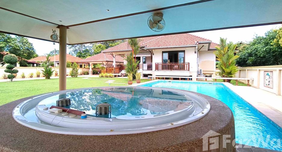À vendre 2 chambres villa à Mueang Rayong, Rayong