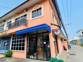 À vendre et à louer 3 chambres local commercial à Bang Lamung, Chonburi