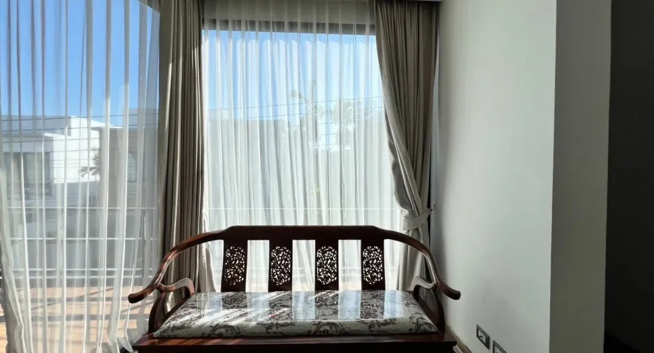 For rent 5 bedrooms villa in Mueang Chiang Mai, Chiang Mai