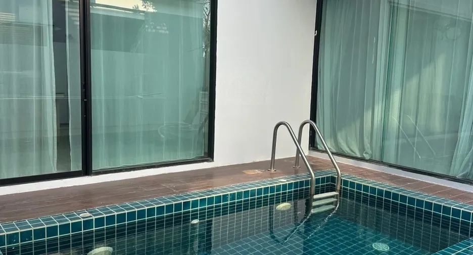 For rent 5 bedrooms villa in Mueang Chiang Mai, Chiang Mai