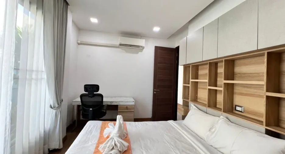 For rent 5 bedrooms villa in Mueang Chiang Mai, Chiang Mai