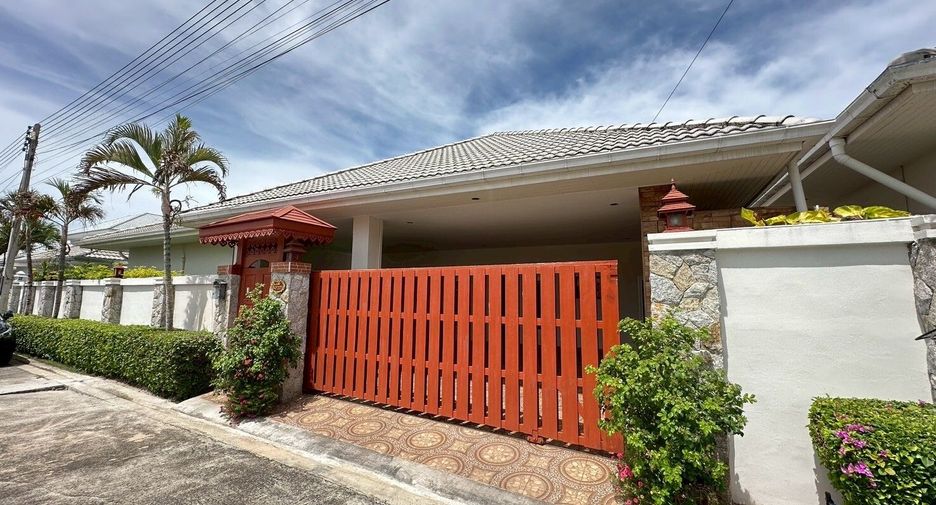 For sale 6 bedrooms villa in Hua Hin, Prachuap Khiri Khan