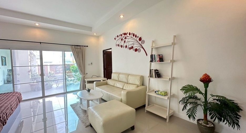 For sale 6 bedrooms villa in Hua Hin, Prachuap Khiri Khan