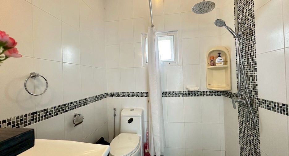 For sale 6 bedrooms villa in Hua Hin, Prachuap Khiri Khan