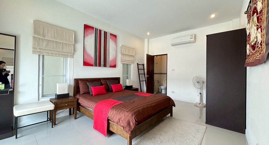 For sale 6 bedrooms villa in Hua Hin, Prachuap Khiri Khan