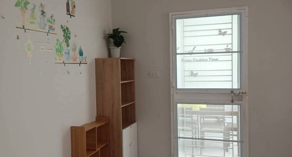For rent 3 bedrooms house in San Kamphaeng, Chiang Mai